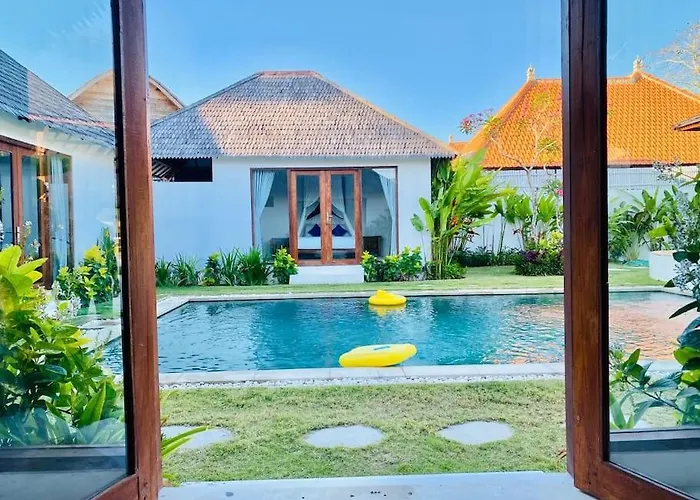 Lautan Biru Bingin Villa *