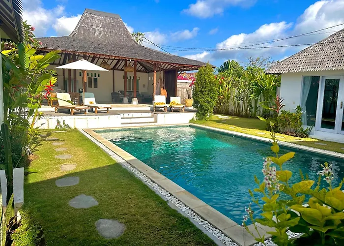 Lautan Biru Bingin Uluwatu (Bali)