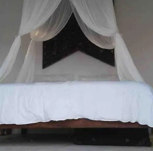 Lautan Biru Bingin Villa *